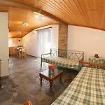 Nostos & فندق Vlachata