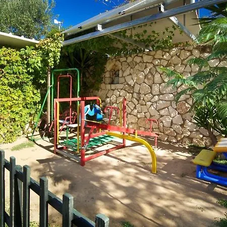 Nostos 3*