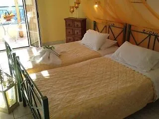 Nostos 3*
