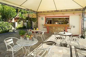 מלון Nostos & Vlachata